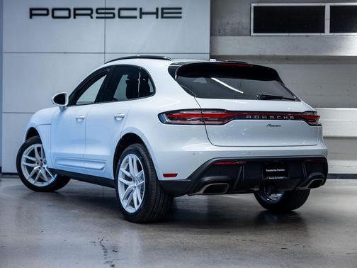 Carrara White 2025 Porsche Macan Macan