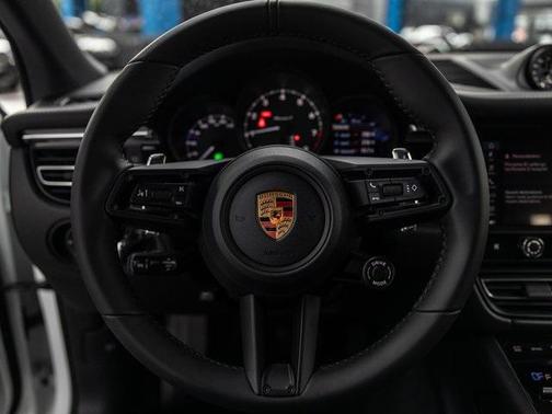 2026 Porsche Macan T