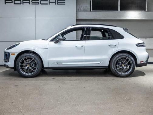 2026 Porsche Macan T
