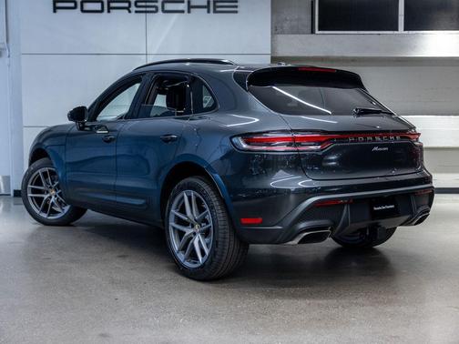 2026 Porsche Macan Macan