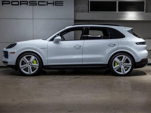 2025 Porsche Cayenne Cayenne