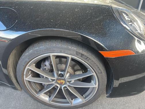 2021 Porsche 911 Carrera