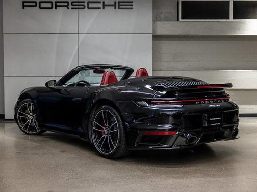 2021 Porsche 911 Turbo