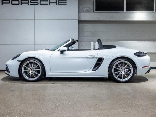 2023 Porsche 718 Boxster GTS 4.0