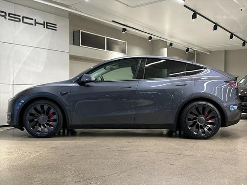 2020 Tesla Model Y Performance Dual Motor All-Wheel Drive