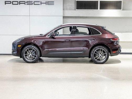 2025 Porsche Macan 