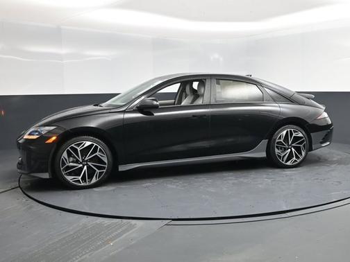 2023 Hyundai IONIQ 6 SEL