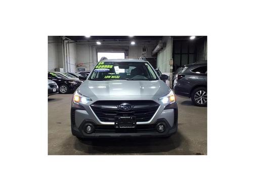 2025 Subaru Outback Base