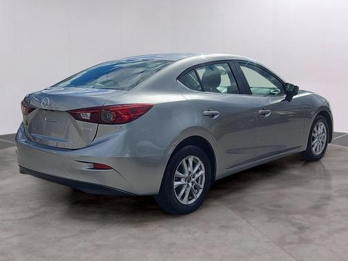 2016 Mazda Mazda3 i Sport