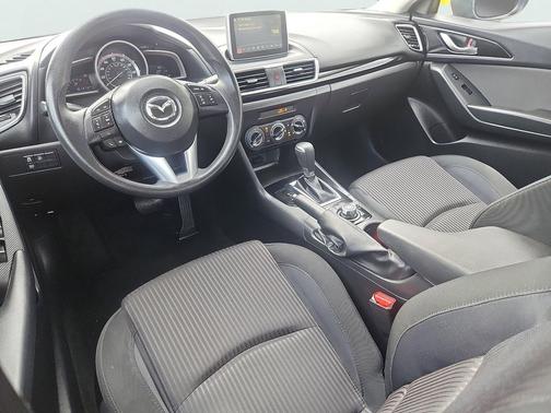2016 Mazda Mazda3 i Sport