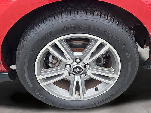 2010 Ford Mustang Base