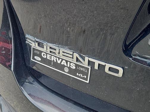 Ebony Black 2019 Kia Sorento LX