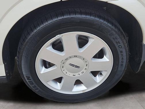 2004 Lincoln LS Base