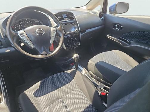 Blue 2017 Nissan Versa Note SV