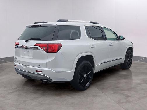 White Frost Tricoat 2018 GMC Acadia Denali