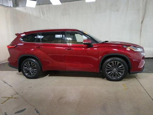 2021 Toyota Highlander Platinum