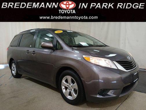 2013 Toyota Sienna LE