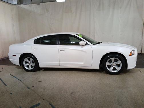 2014 Dodge Charger SE