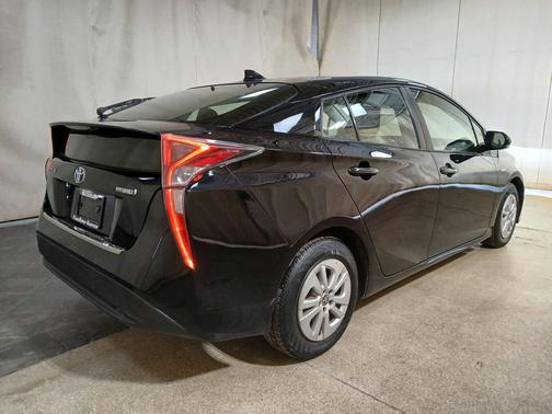2016 Toyota Prius Two