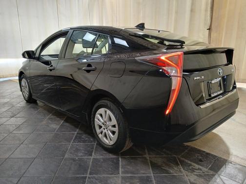 2016 Toyota Prius Two