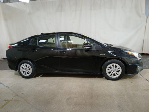 2016 Toyota Prius Two