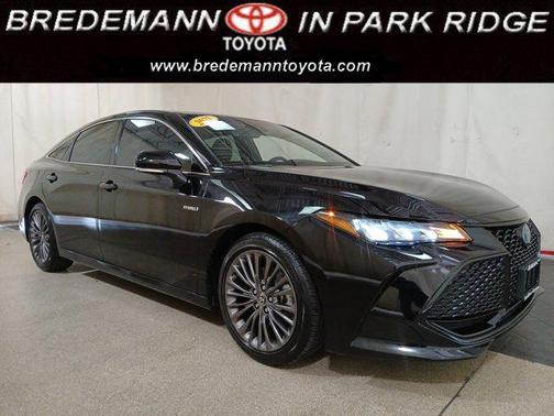 2021 Toyota Avalon Hybrid XSE
