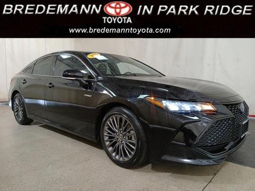 2021 Toyota Avalon Hybrid XSE