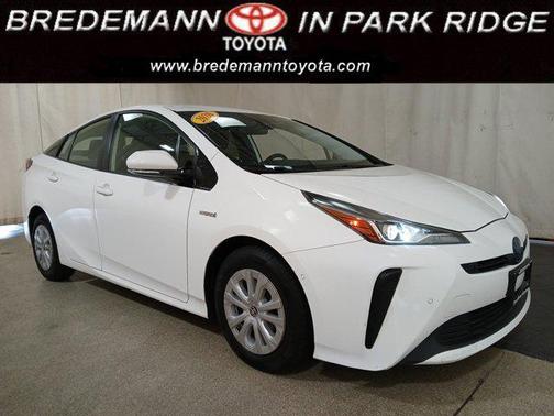 2020 Toyota Prius LE