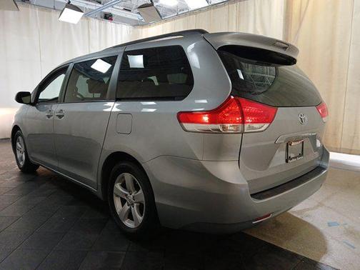 2012 Toyota Sienna LE