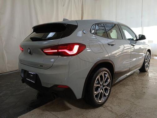 2022 BMW X2 xDrive28i