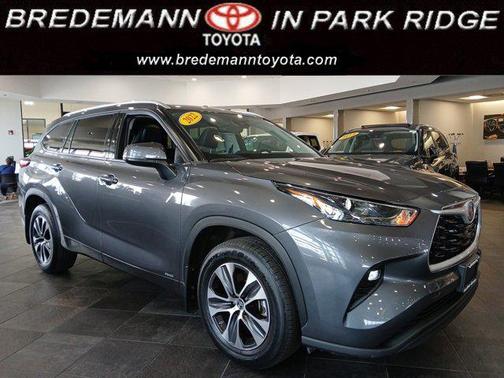 2022 Toyota Highlander Hybrid XLE