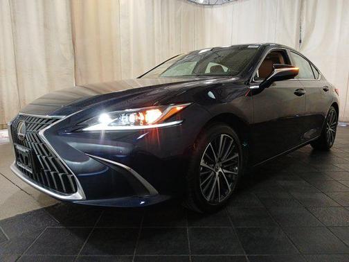 2025 Lexus ES 350 Base