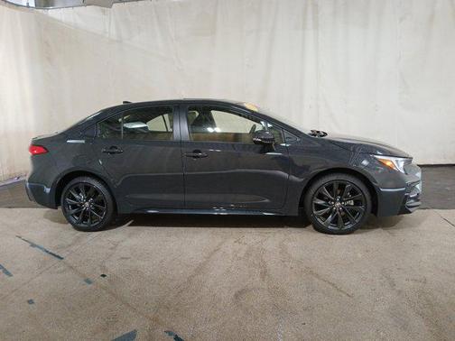 2025 Toyota Corolla Hybrid SE