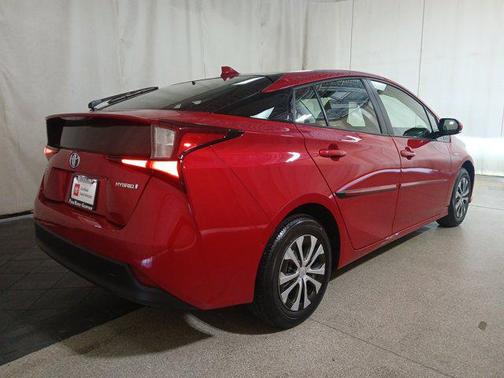 2019 Toyota Prius LE