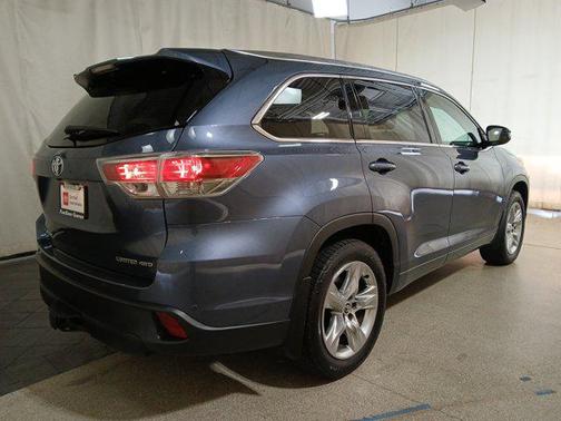 2016 Toyota Highlander Limited Platinum