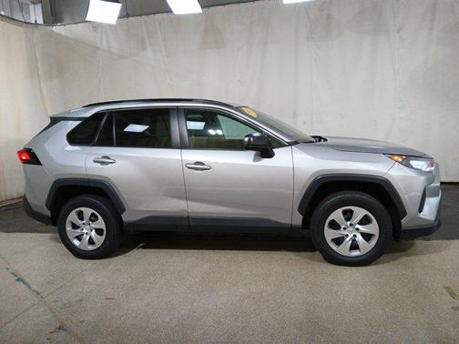 Silver Sky Metallic 2020 Toyota RAV4 LE