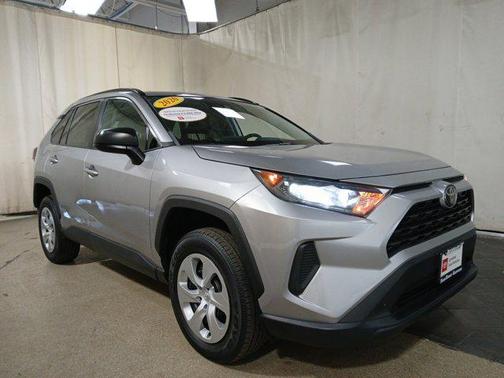 Silver Sky Metallic 2020 Toyota RAV4 LE