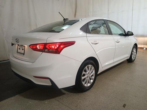 2022 Hyundai Accent SEL