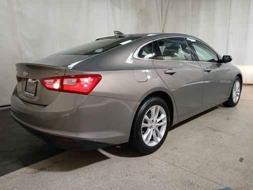 2017 Chevrolet Malibu 1LT