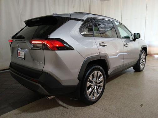 2019 Toyota RAV4 Limited