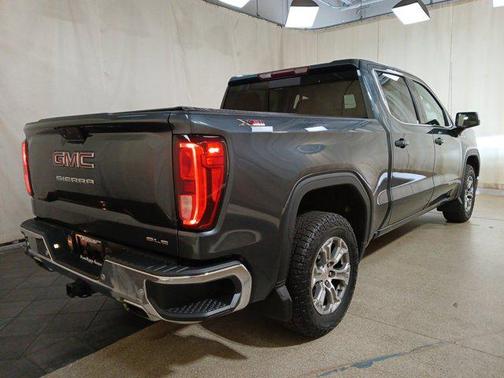 Dark Sky Metallic 2020 GMC Sierra 1500 SLE