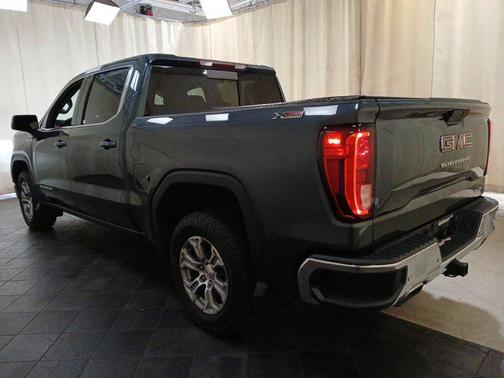 Dark Sky Metallic 2020 GMC Sierra 1500 SLE