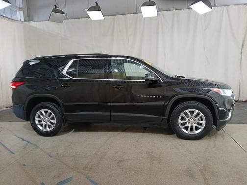 2020 Chevrolet Traverse LT Cloth