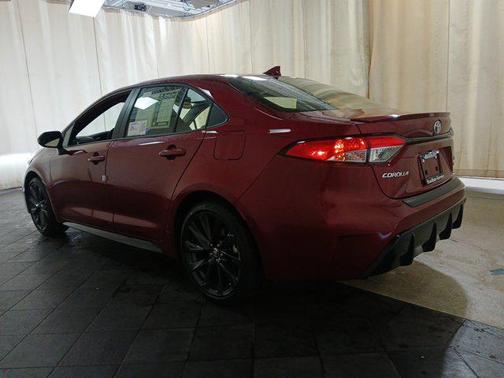 2025 Toyota Corolla Hybrid SE