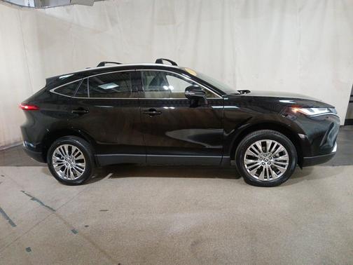 2024 Toyota Venza XLE