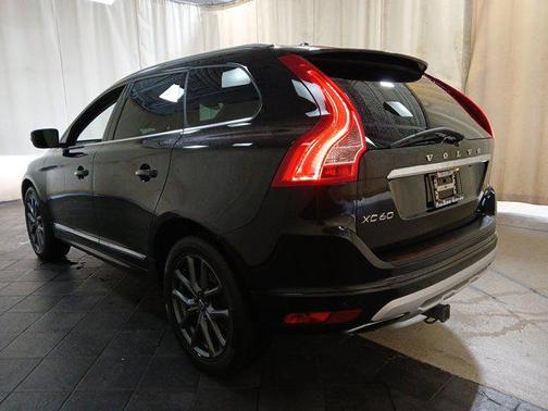 2017 Volvo XC60 T6 Dynamic