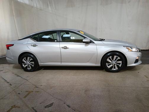 2020 Nissan Altima S FWD