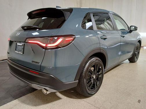 2026 Honda HR-V 2WD Sport