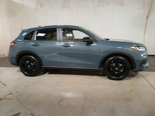 2026 Honda HR-V 2WD Sport