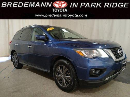 2017 Nissan Pathfinder SL